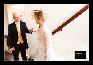 Dad seeing bride for first time