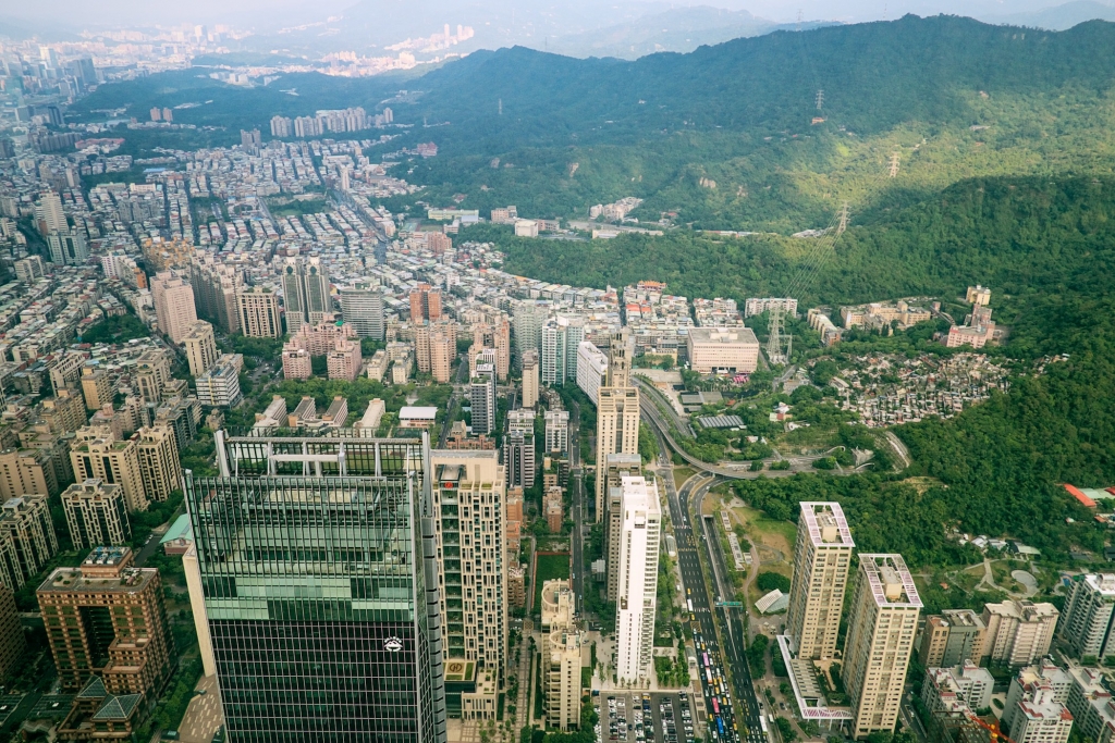 Top of Taipei - View of Taipei 101 Tower